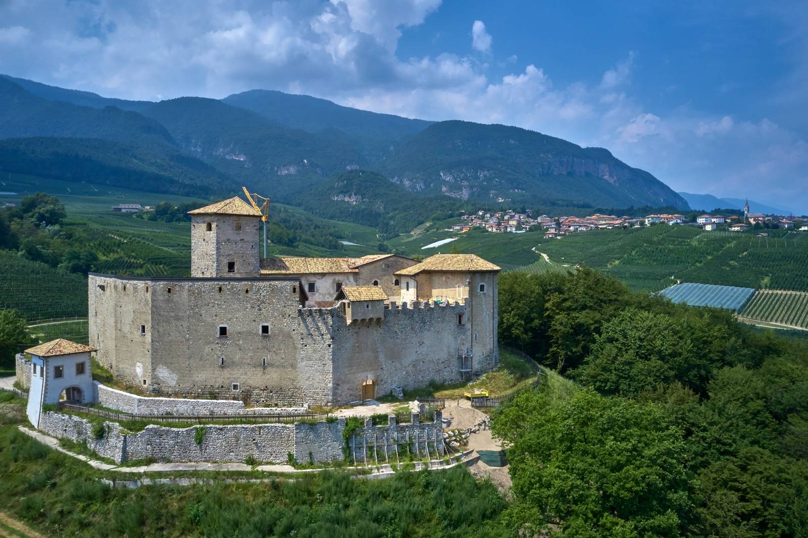 castel Belasi