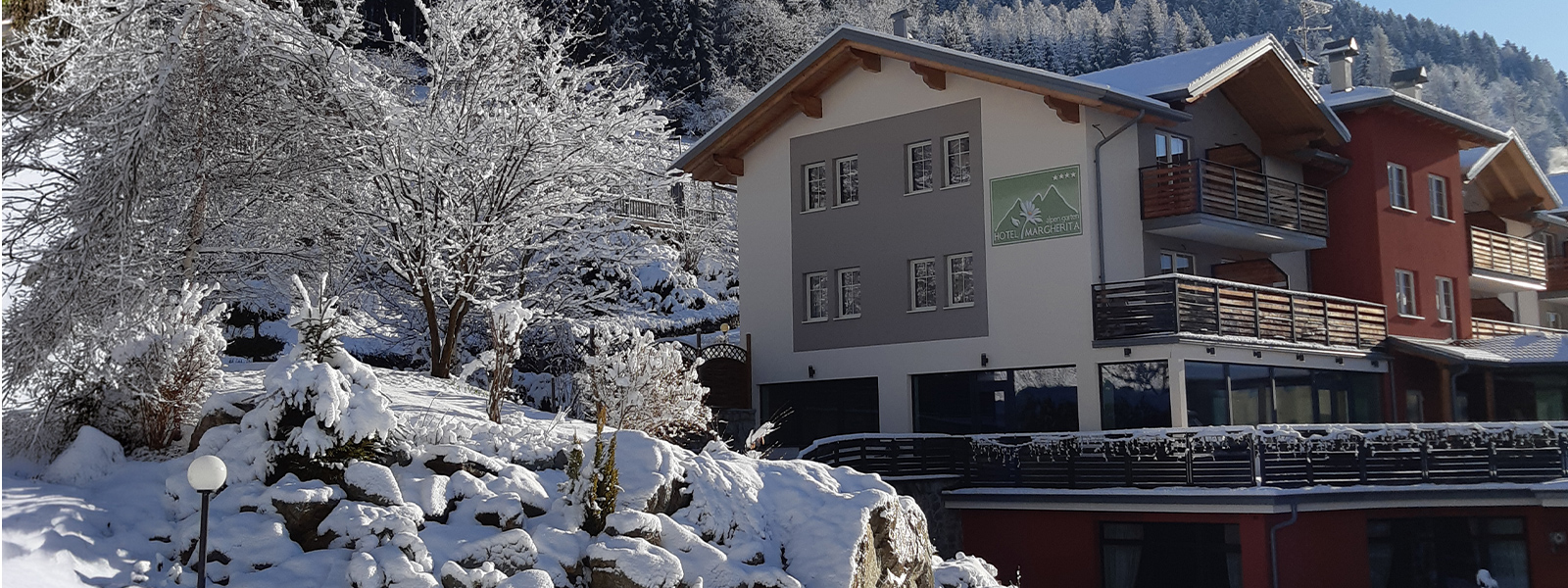 Hotel_Margherita_con_neve_Val_di_Non